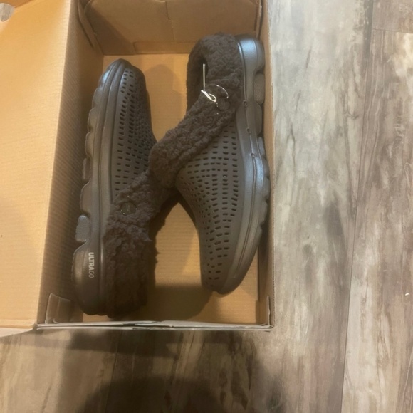 Skechers Foamies GoWalk 5 Relax UltraGo~Women’s Size 7~Faux Fur Lined Clog~NEW‼️ - Picture 7 of 14